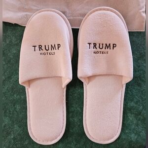 Trump International DC White Slippers